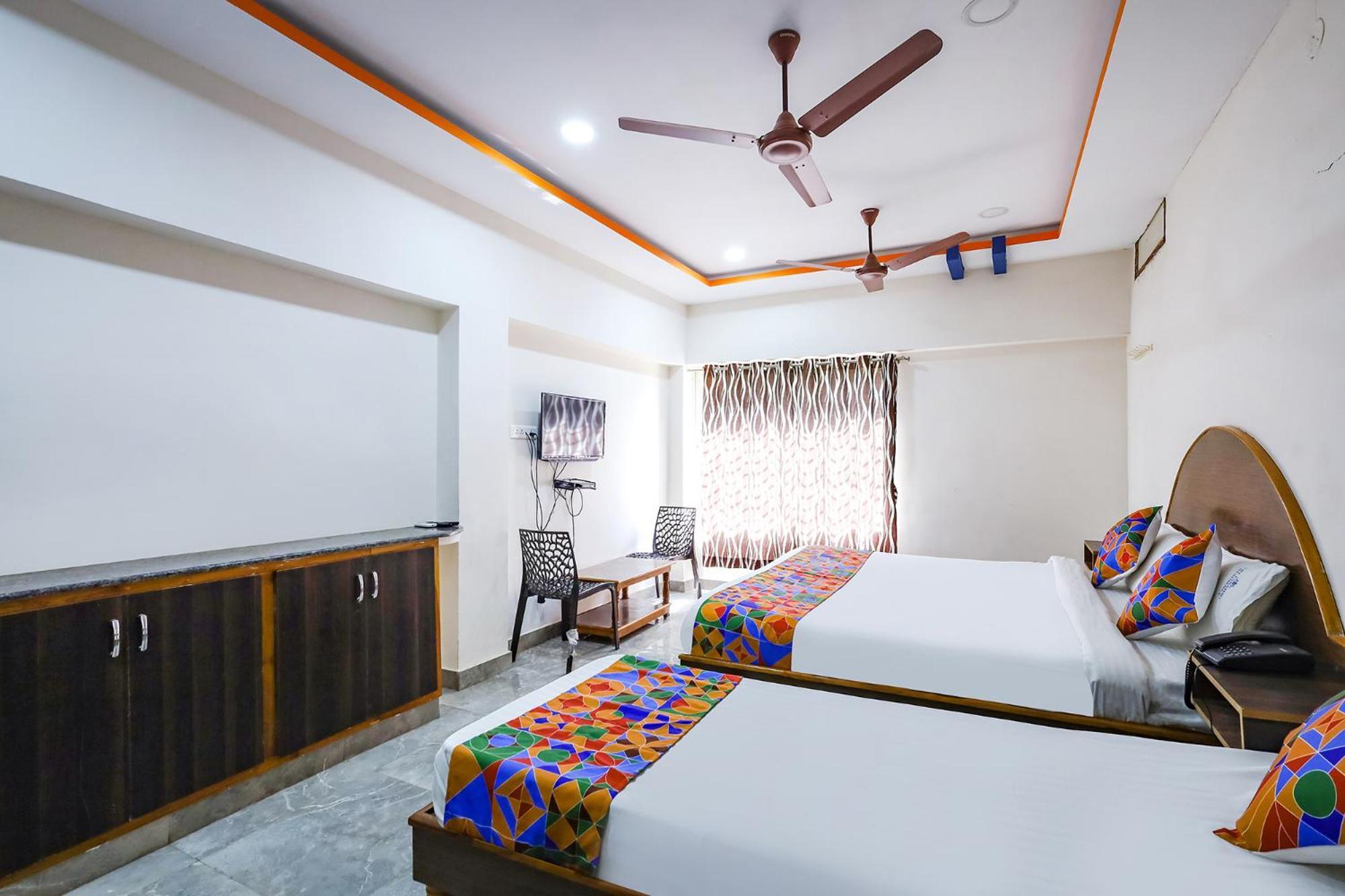 Hotel Capital O Lakshmi Residency Tirupati Zewnętrze zdjęcie