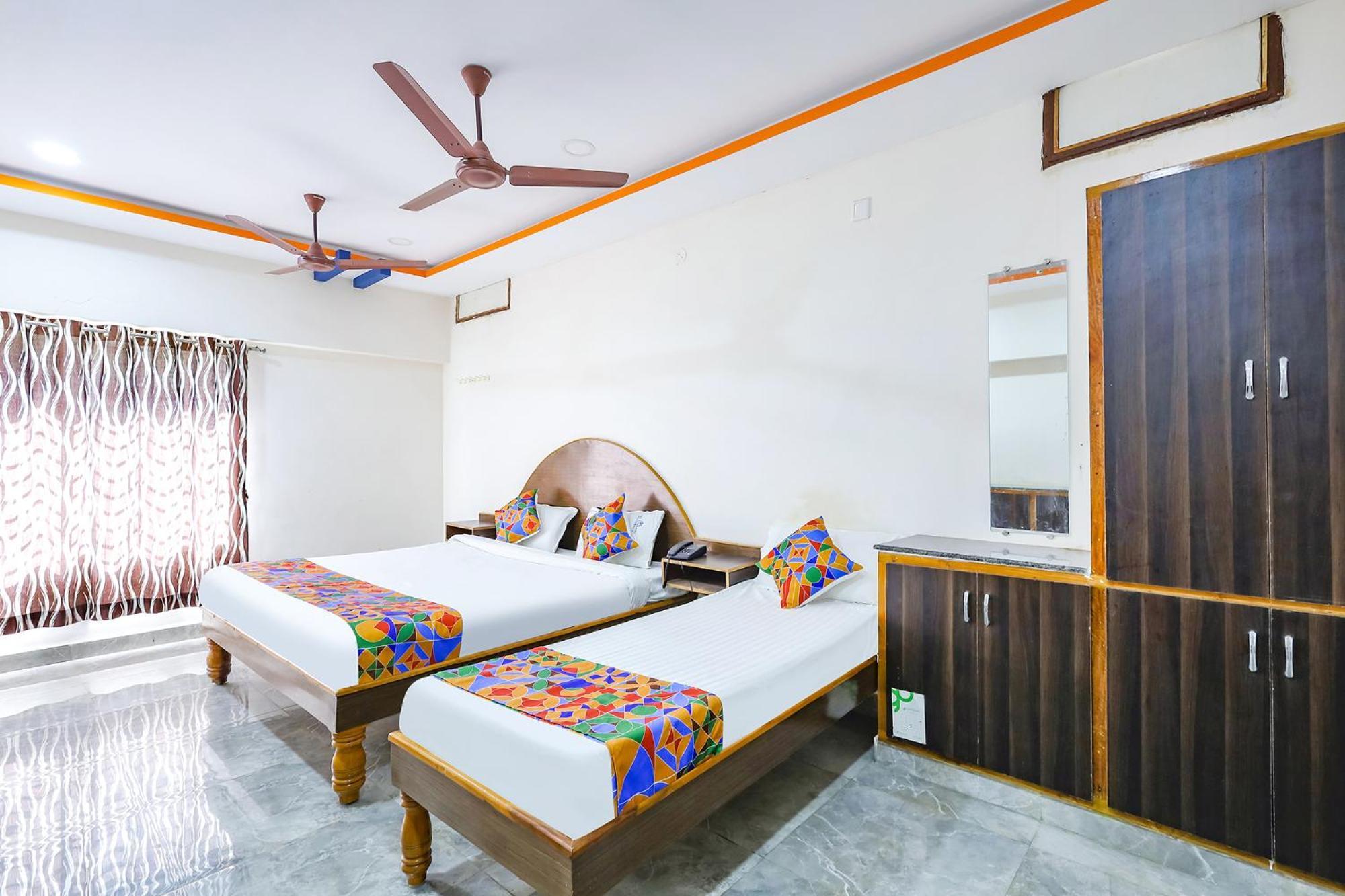 Hotel Capital O Lakshmi Residency Tirupati Zewnętrze zdjęcie