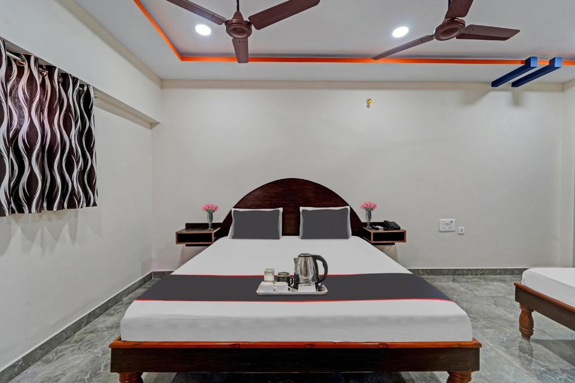 Hotel Capital O Lakshmi Residency Tirupati Zewnętrze zdjęcie